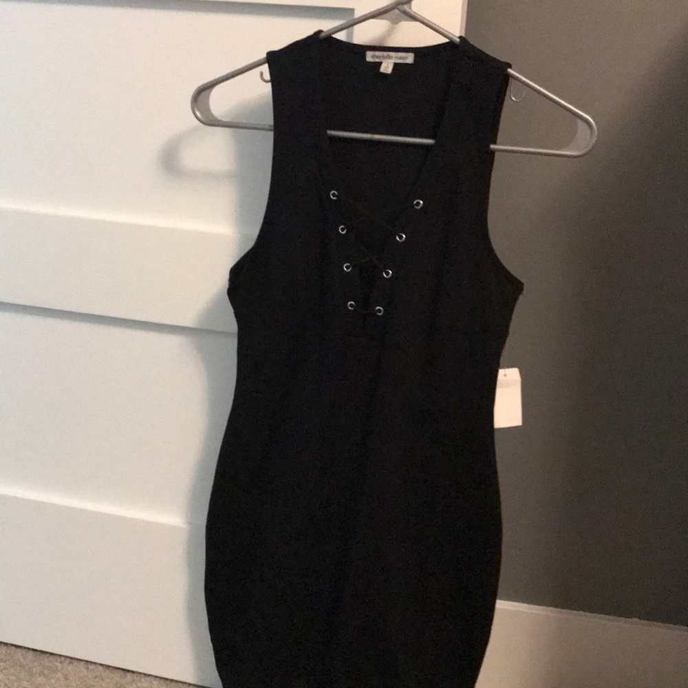 Dress - Picture 2 of 3